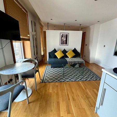 1 Bedroom In Piccadilly Circus St James Cov1 Лондон Екстер'єр фото