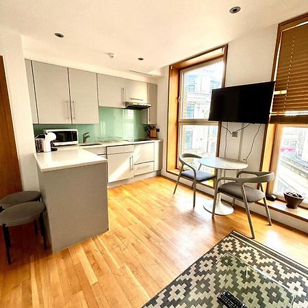 1 Bedroom In Piccadilly Circus St James Cov1 Лондон Екстер'єр фото